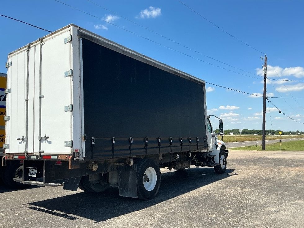Curtain Side-Light and Medium Duty Trucks-International-2020-MV607-Dallas-TX-115,537\n\t\tmiles-$ 42,750 - Image 13