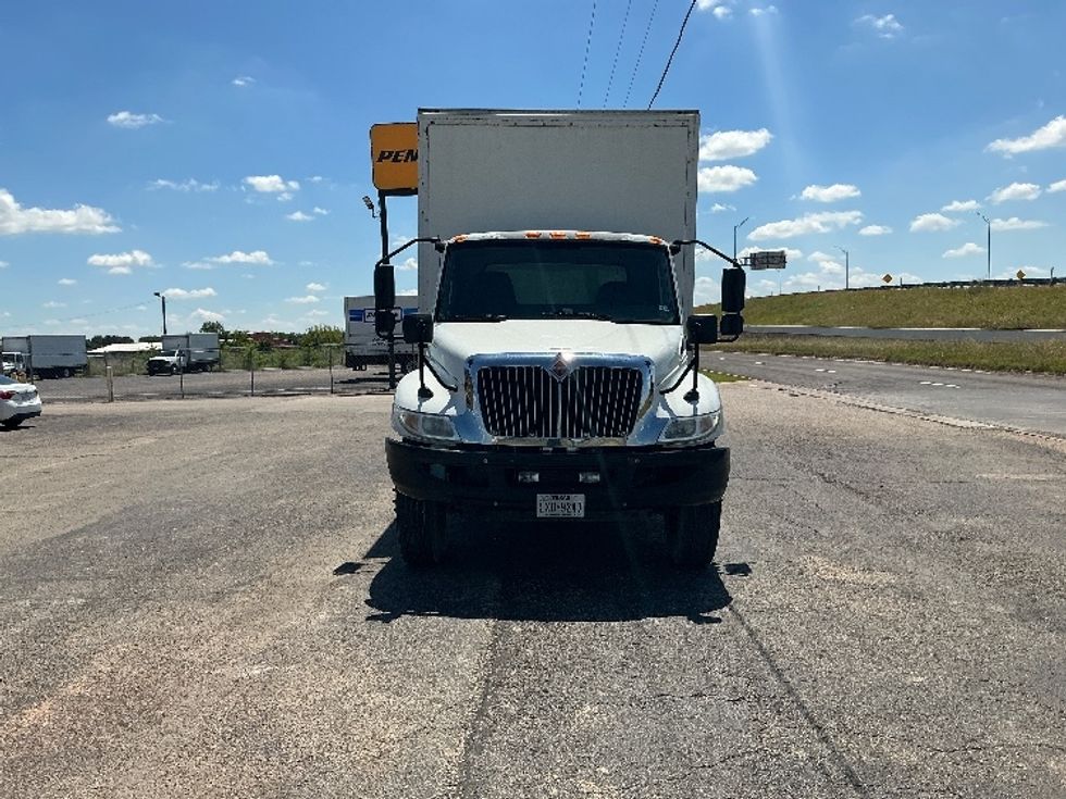 Curtain Side-Light and Medium Duty Trucks-International-2020-MV607-Dallas-TX-115,537\n\t\tmiles-$ 42,750 - Image 2