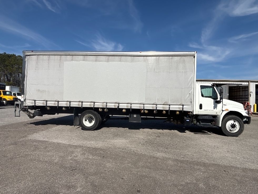Curtain Side-Light and Medium Duty Trucks-International-2020-MV607-Ladson-SC-89,741\n\t\tmiles-$ 59,000 - Image 15