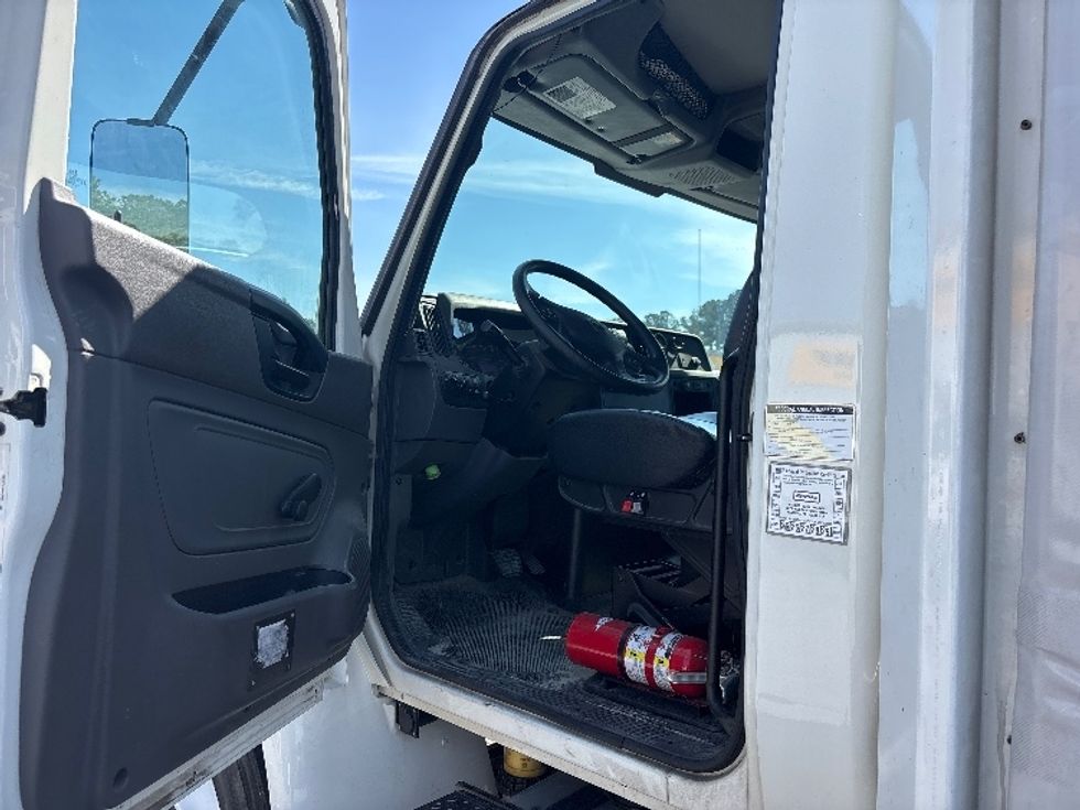 Curtain Side-Light and Medium Duty Trucks-International-2020-MV607-Ladson-SC-89,741\n\t\tmiles-$ 59,000 - Image 16