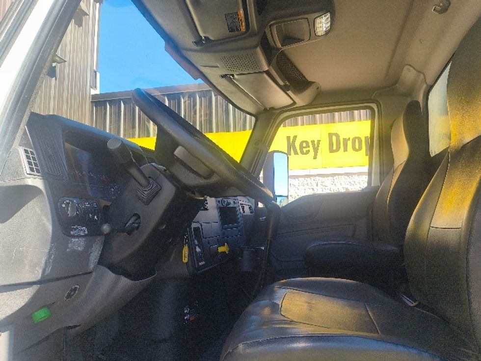 Curtain Side-Light and Medium Duty Trucks-International-2020-MV607-Middlefield-OH-267,939\n\t\tmiles-$ 40,000 - Image 16
