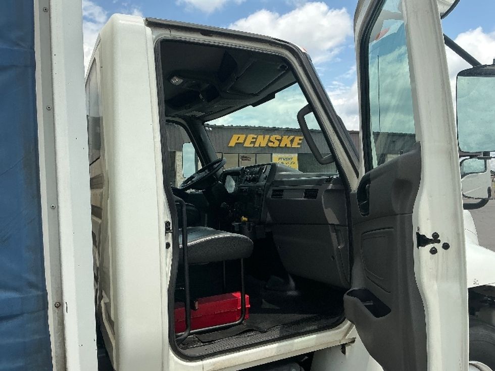 Curtain Side-Light and Medium Duty Trucks-International-2020-MV607-Piqua-OH-309,647\n\t\tmiles-$ 26,250 - Image 17