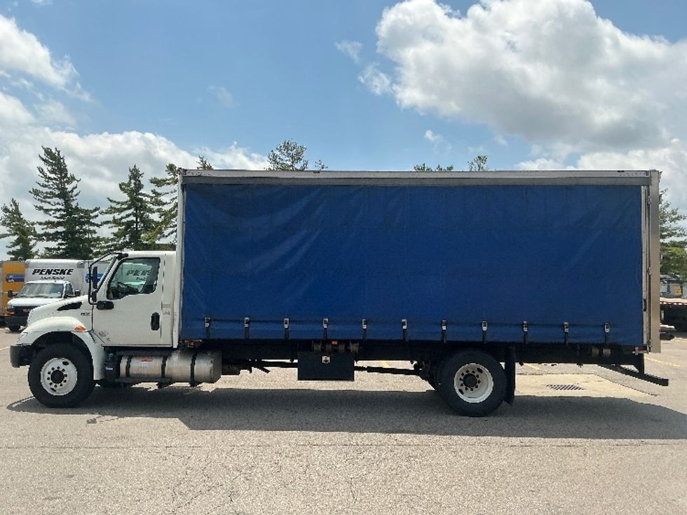 Curtain Side-Light and Medium Duty Trucks-International-2020-MV607-Piqua-OH-309,647\n\t\tmiles-$ 26,250 - Image 4