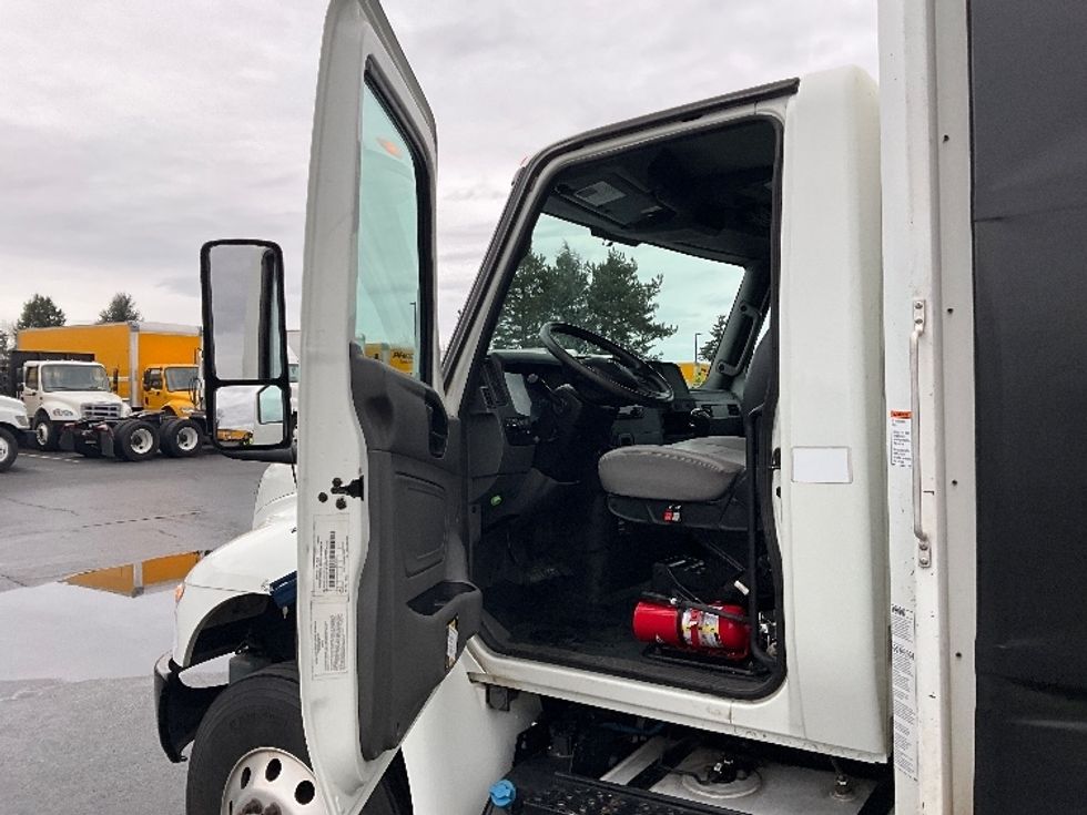 Curtain Side-Light and Medium Duty Trucks-International-2020-MV607-Portland-OR-248,314\n\t\tmiles-$ 40,750 - Image 16
