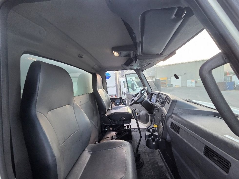 Curtain Side-Light and Medium Duty Trucks-International-2020-MV607-West Valley City-UT-61,076\n\t\tmiles-$ 63,000 - Image 22