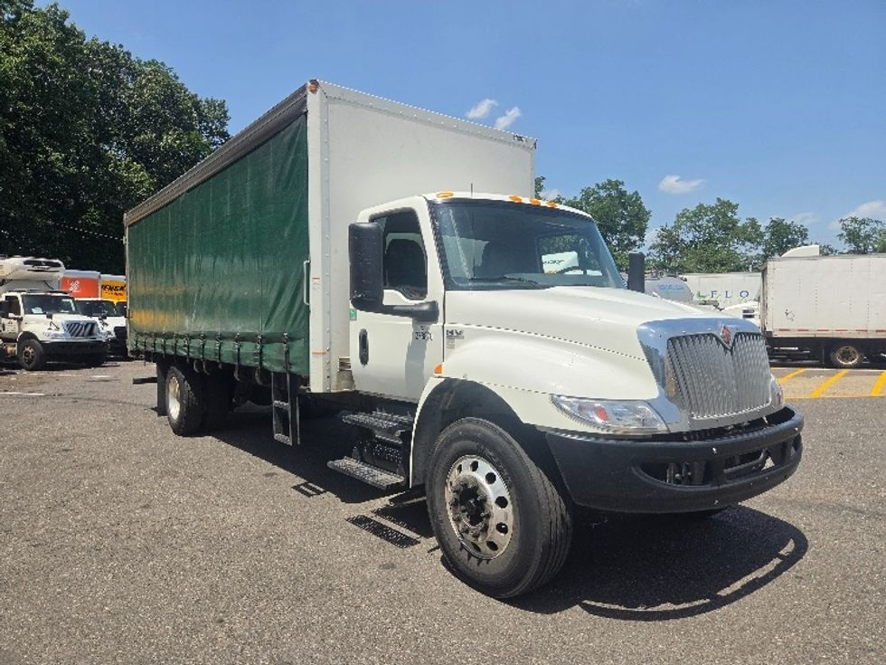 Curtain Side-Light and Medium Duty Trucks-International-2021-MV607-Edison-NJ-176,465\n\t\tmiles-$ 42,500 - Image 1