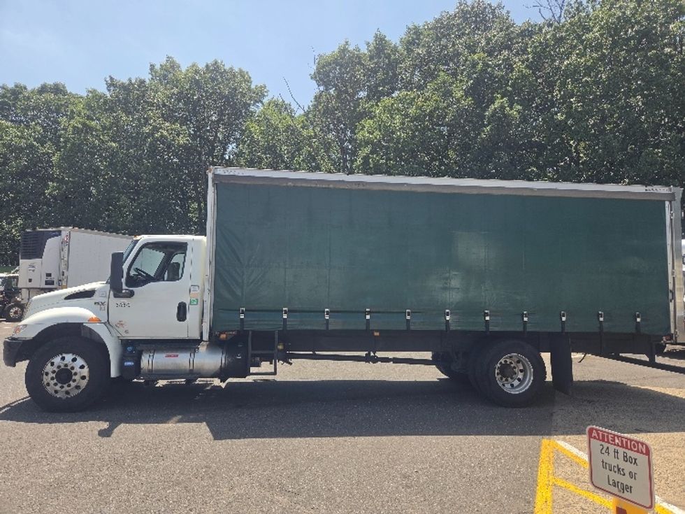 Curtain Side-Light and Medium Duty Trucks-International-2021-MV607-Edison-NJ-176,465\n\t\tmiles-$ 42,500 - Image 4