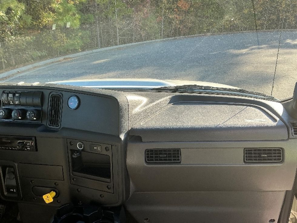 Curtain Side-Light and Medium Duty Trucks-International-2021-MV607-Prince George-VA-425,674\n\t\tmiles-$ 23,750 - Image 20