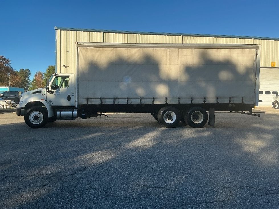 Curtain Side-Light and Medium Duty Trucks-International-2021-MV607-Prince George-VA-425,674\n\t\tmiles-$ 23,750 - Image 4