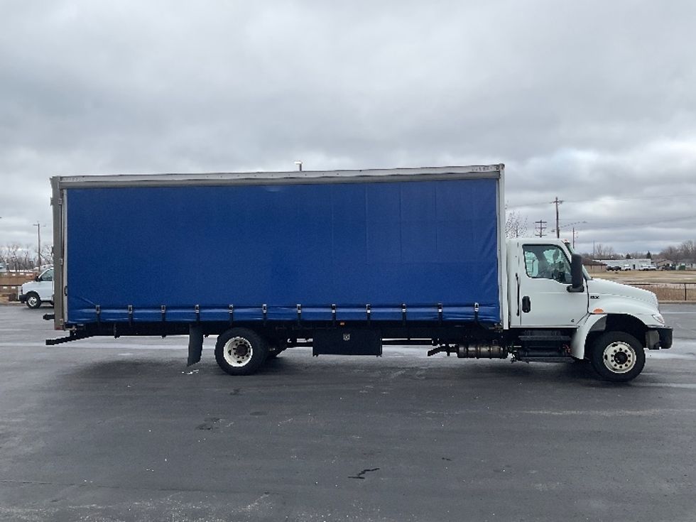 Curtain Side-Light and Medium Duty Trucks-International-2021-MV607LP-Neenah-WI-272,387\n\t\tmiles-$ 31,000 - Image 14