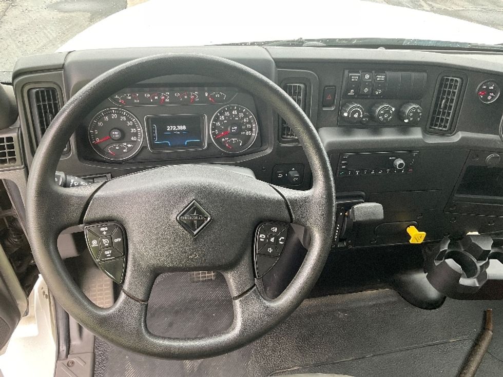 Curtain Side-Light and Medium Duty Trucks-International-2021-MV607LP-Neenah-WI-272,387\n\t\tmiles-$ 31,000 - Image 17