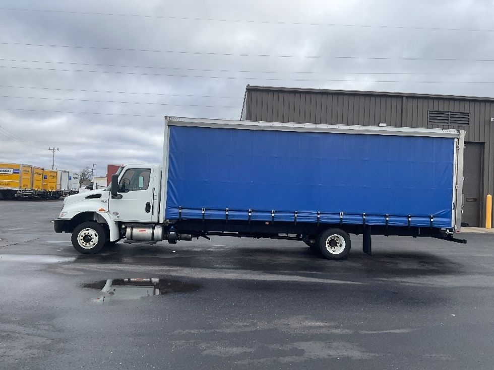 Curtain Side-Light and Medium Duty Trucks-International-2021-MV607LP-Neenah-WI-272,387\n\t\tmiles-$ 31,000 - Image 4