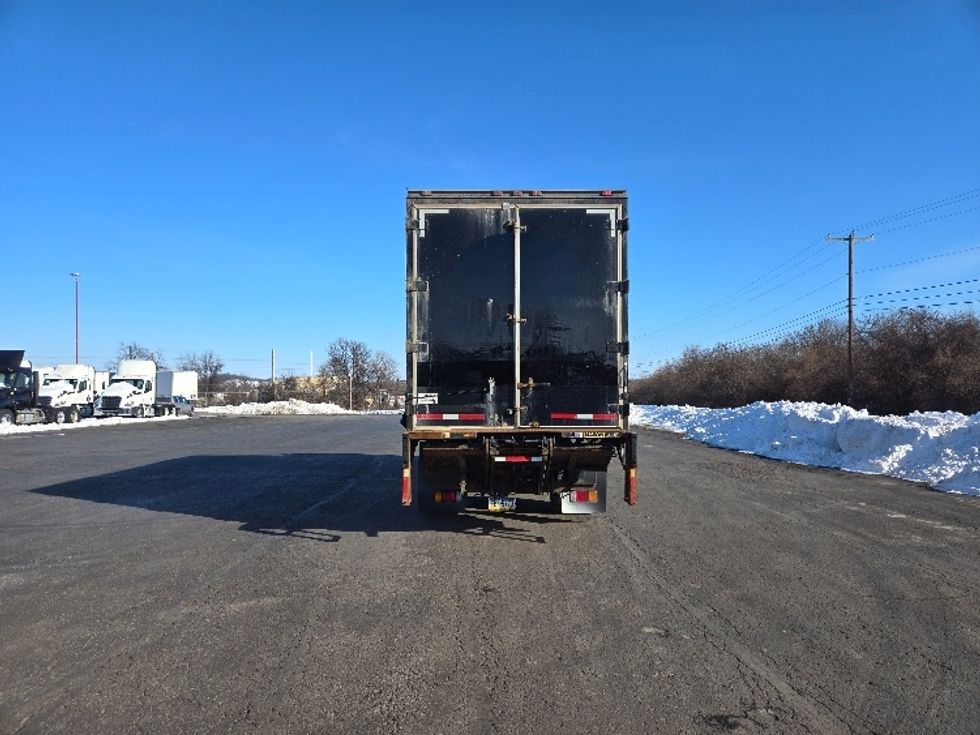 Curtain Side-Light and Medium Duty Trucks-Isuzu-2018-FTR-White Deer-PA-156,453\n\t\tmiles-$ 41,000 - Image 7