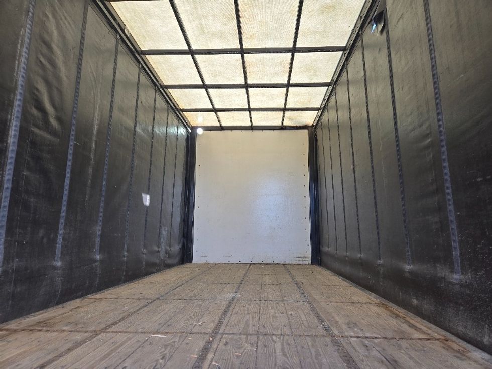 Curtain Side-Light and Medium Duty Trucks-Isuzu-2018-FTR-White Deer-PA-156,453\n\t\tmiles-$ 41,000 - Image 8