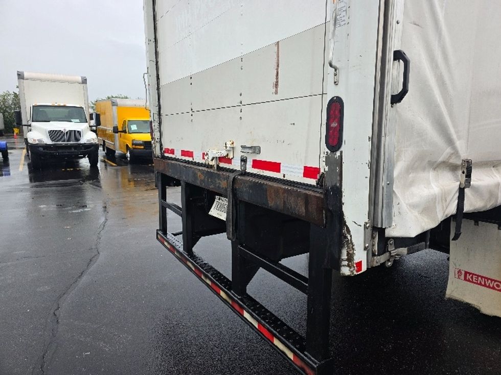 Curtain Side-Light and Medium Duty Trucks-Kenworth-2021-T270-Indianapolis-IN-162,170\n\t\tmiles-$ 53,000 - Image 26