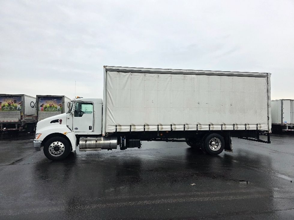 Curtain Side-Light and Medium Duty Trucks-Kenworth-2021-T270-Indianapolis-IN-162,170\n\t\tmiles-$ 53,000 - Image 4