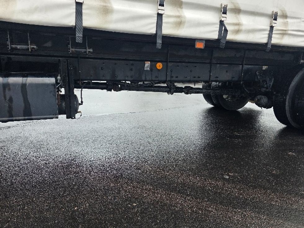 Curtain Side-Light and Medium Duty Trucks-Kenworth-2021-T270-Indianapolis-IN-162,170\n\t\tmiles-$ 53,000 - Image 5