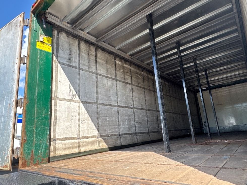 Curtain Side-Light and Medium Duty Trucks-Volvo-2018-VHD64B-Parsippany-NJ-460,208\n\t\tmiles-$ 65,000 - Image 10