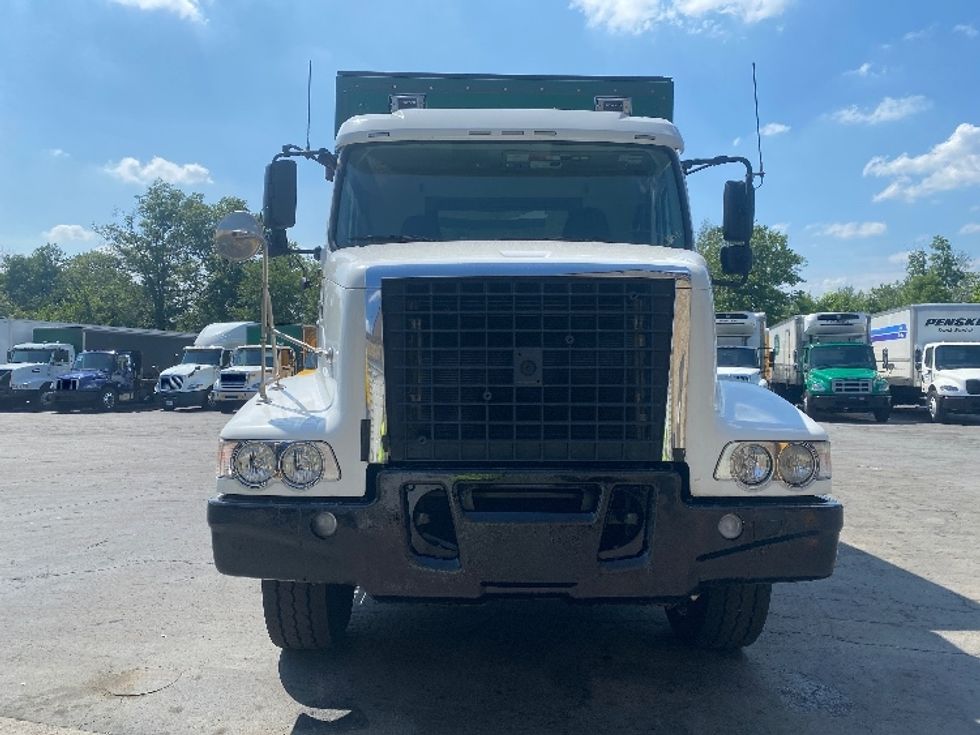 Curtain Side-Light and Medium Duty Trucks-Volvo-2019-VHD64B-Parsippany-NJ-443,903\n\t\tmiles-$ 71,000 - Image 2