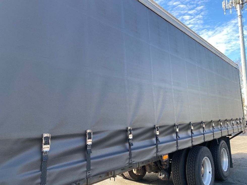 Curtain Side-Light and Medium Duty Trucks-Volvo-2019-VHD64B-Parsippany-NJ-486,000\n\t\tmiles-$ 70,500 - Image 24