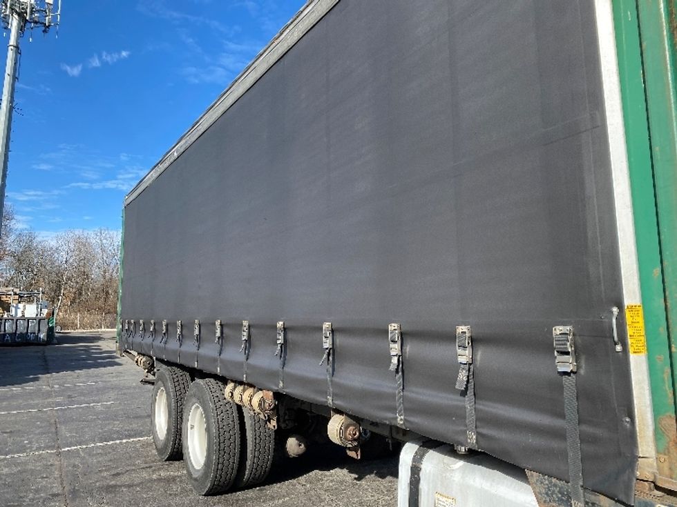 Curtain Side-Light and Medium Duty Trucks-Volvo-2019-VHD64B-Parsippany-NJ-486,000\n\t\tmiles-$ 70,500 - Image 25