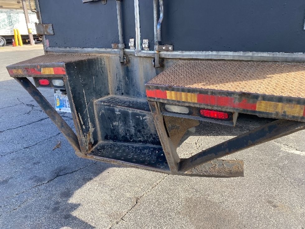 Curtain Side-Light and Medium Duty Trucks-Volvo-2019-VHD64B-Parsippany-NJ-486,000\n\t\tmiles-$ 70,500 - Image 27