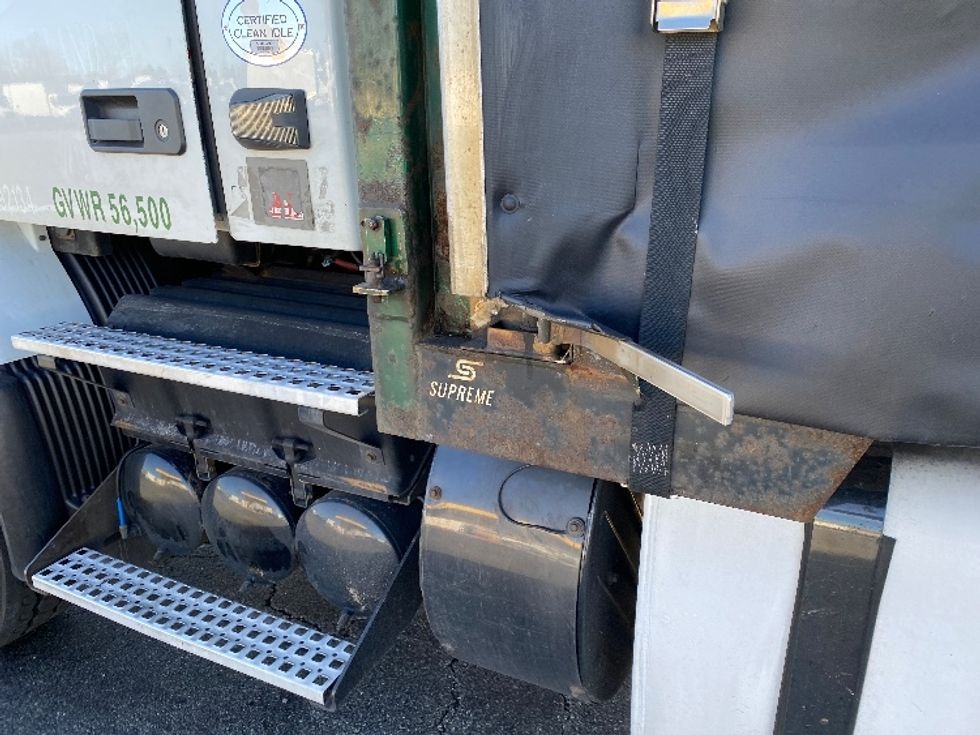 Curtain Side-Light and Medium Duty Trucks-Volvo-2019-VHD64B-Parsippany-NJ-486,000\n\t\tmiles-$ 70,500 - Image 28