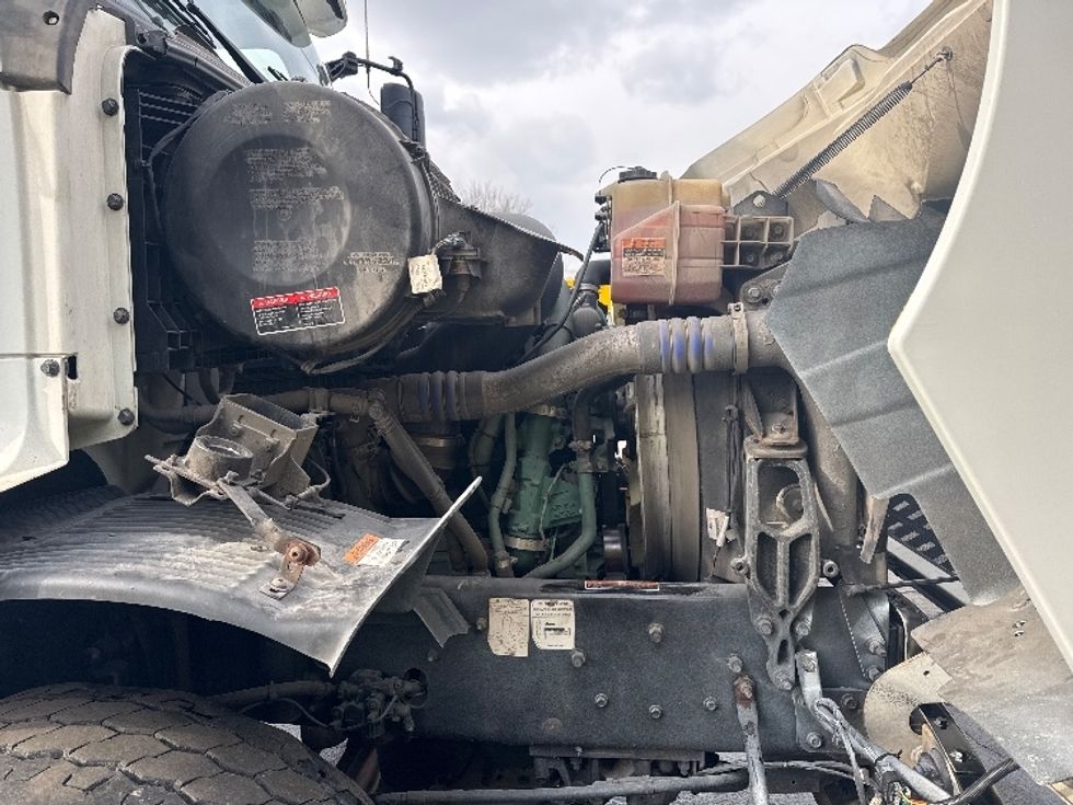 Curtain Side-Light and Medium Duty Trucks-Volvo-2020-VHD64B-Parsippany-NJ-309,690\n\t\tmiles-$ 86,250 - Image 22