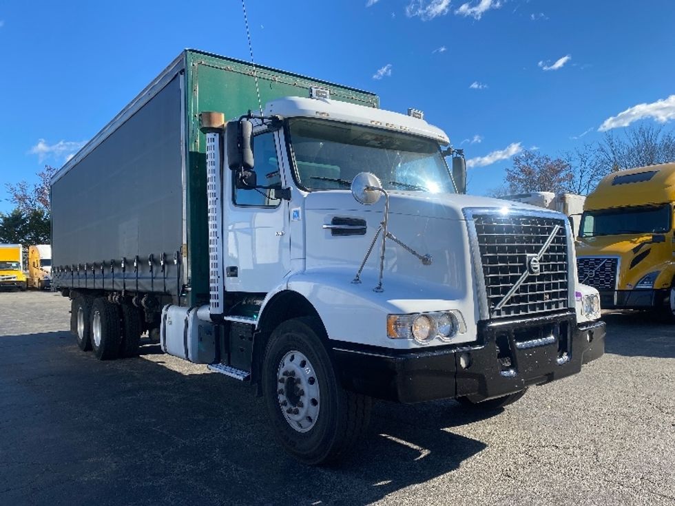 Curtain Side-Light and Medium Duty Trucks-Volvo-2020-VHD64B-Parsippany-NJ-343,948\n\t\tmiles-$ 89,000 - Image 1