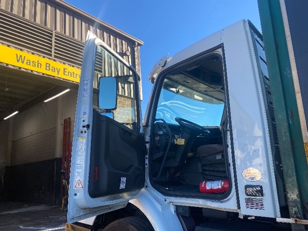 Curtain Side-Light and Medium Duty Trucks-Volvo-2020-VHD64B-Parsippany-NJ-385,440\n\t\tmiles-$ 87,750 - Image 16