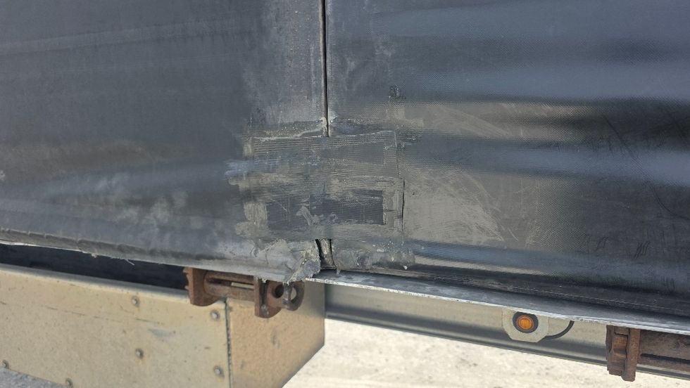 Curtain Side-Semi Trailers-East-2016-Trailer-Parkersburg-WV-553,416\n\t\tmiles-$ 37,000 - Image 13