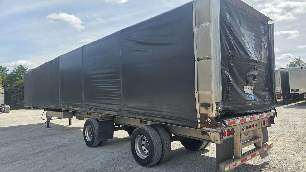 Curtain Side-Semi Trailers-East-2016-Trailer-Parkersburg-WV-553,416\n\t\tmiles-$ 37,000 - Image 3