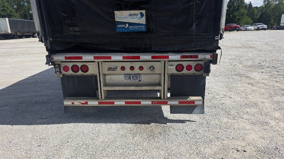 Curtain Side-Semi Trailers-East-2016-Trailer-Parkersburg-WV-553,416\n\t\tmiles-$ 37,000 - Image 7