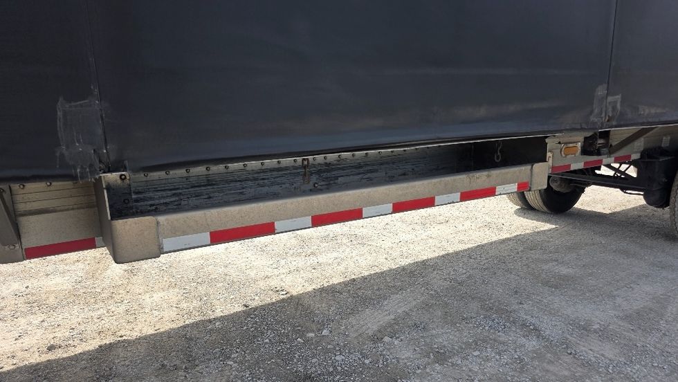 Curtain Side-Semi Trailers-Reitnouer-2016-Trailer-Millwood-WV-474,471\n\t\tmiles-$ 37,000 - Image 11