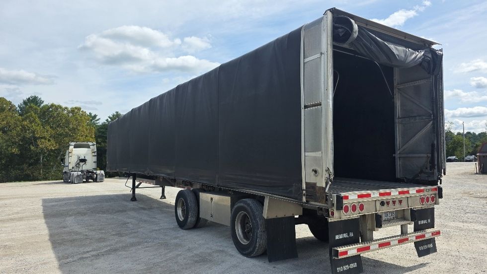 Curtain Side-Semi Trailers-Reitnouer-2016-Trailer-Millwood-WV-474,471\n\t\tmiles-$ 37,000 - Image 3