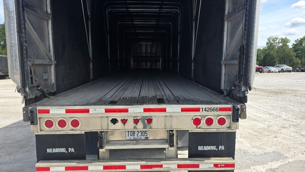 Curtain Side-Semi Trailers-Reitnouer-2016-Trailer-Millwood-WV-474,471\n\t\tmiles-$ 37,000 - Image 8