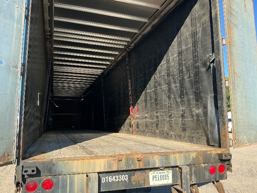Curtain Side-Semi Trailers-Utility-2016-Trailer-Elkhart-IN-246,514\n\t\tmiles-$ 15,250 - Image 10
