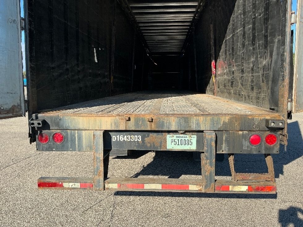 Curtain Side-Semi Trailers-Utility-2016-Trailer-Elkhart-IN-246,514\n\t\tmiles-$ 15,250 - Image 8