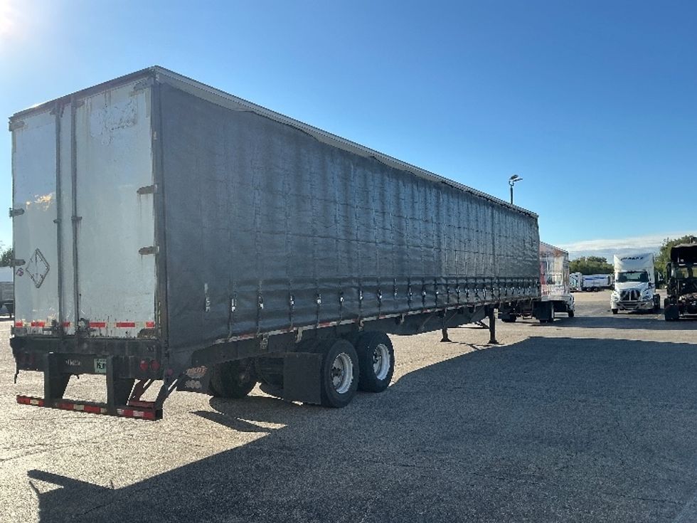 Curtain Side-Semi Trailers-Utility-2016-Trailer-Elkhart-IN-316,192\n\t\tmiles-$ 15,250 - Image 4
