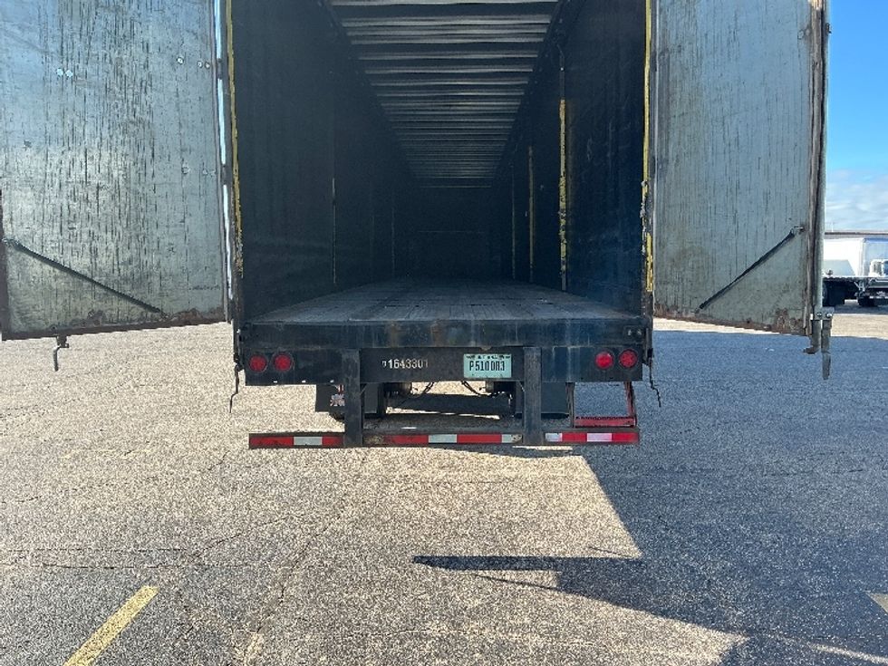 Curtain Side-Semi Trailers-Utility-2016-Trailer-Elkhart-IN-316,192\n\t\tmiles-$ 15,250 - Image 7