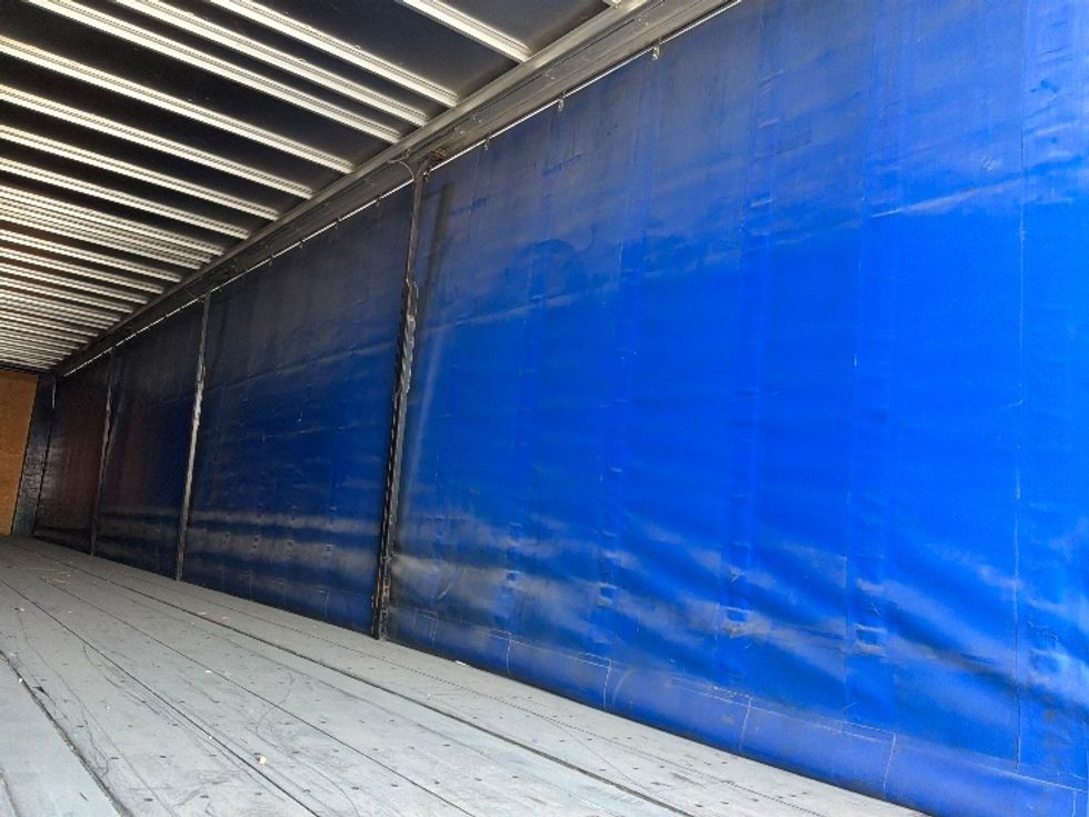 Curtain Side-Semi Trailers-Utility-2019-Trailer-Aurora-CO-436,538\n\t\tmiles-$ 20,500 - Image 10