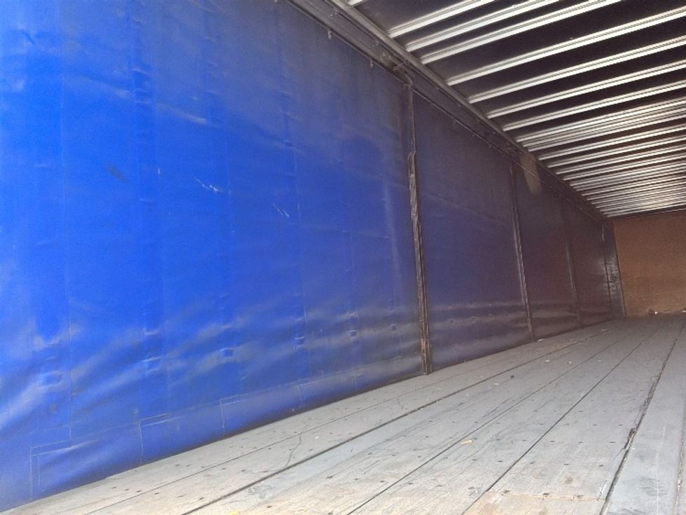 Curtain Side-Semi Trailers-Utility-2019-Trailer-Aurora-CO-436,538\n\t\tmiles-$ 20,500 - Image 9