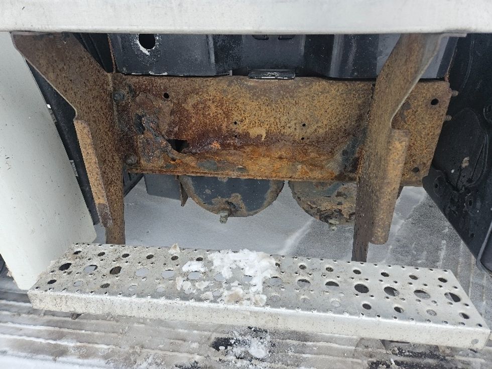 Day Cab Tractor-Heavy Duty Tractors-Freightliner-2013-Cascadia 11364ST-Brooklyn Park-MN-475,957\n\t\tmiles-$ 11,750 - Image 19