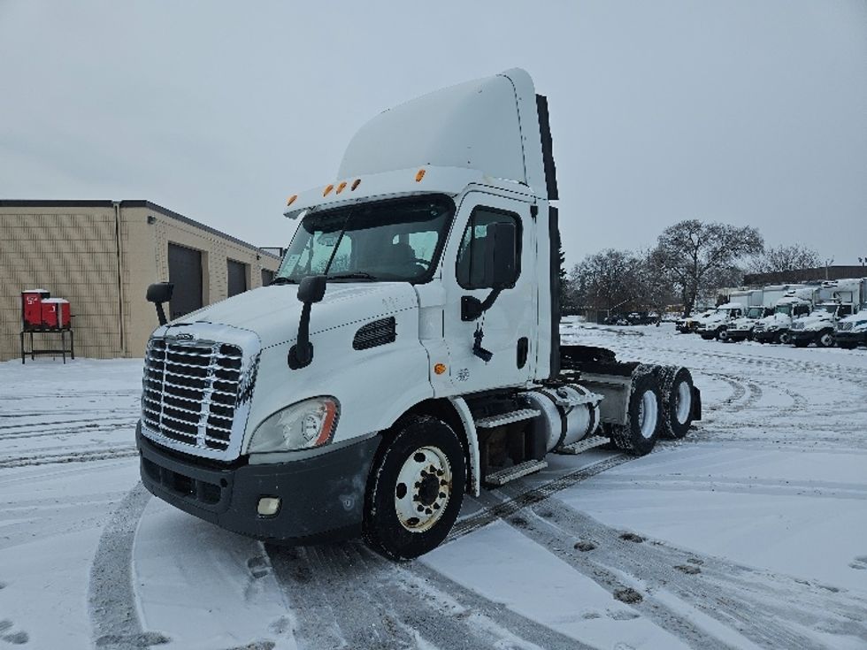 Day Cab Tractor-Heavy Duty Tractors-Freightliner-2013-Cascadia 11364ST-Brooklyn Park-MN-475,957\n\t\tmiles-$ 11,750 - Image 3