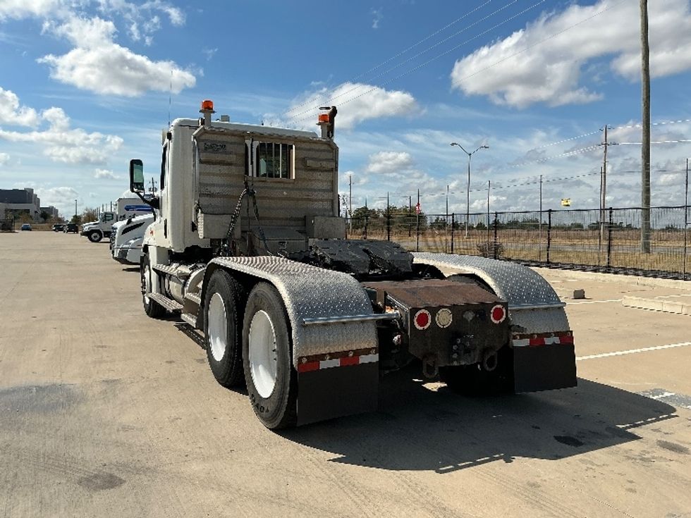 Day Cab Tractor-Heavy Duty Tractors-Freightliner-2015-Cascadia 12564ST-Dallas-TX-416,085\n\t\tmiles-$ 34,500 - Image 5