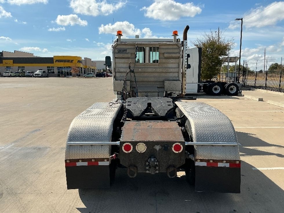 Day Cab Tractor-Heavy Duty Tractors-Freightliner-2015-Cascadia 12564ST-Dallas-TX-416,085\n\t\tmiles-$ 34,500 - Image 6