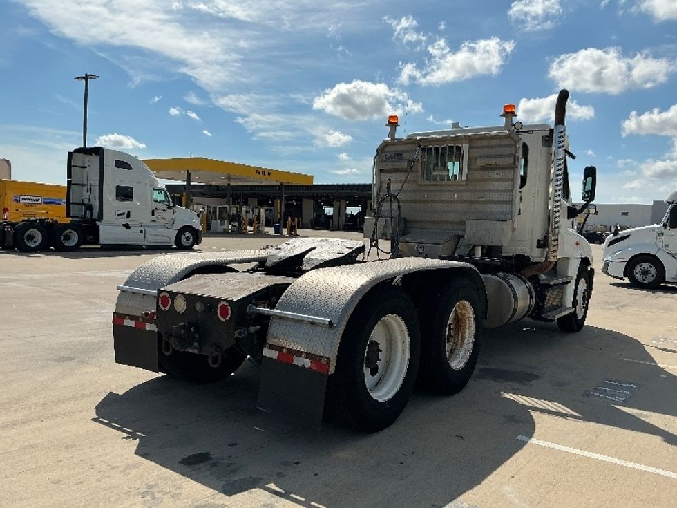 Day Cab Tractor-Heavy Duty Tractors-Freightliner-2015-Cascadia 12564ST-Dallas-TX-416,085\n\t\tmiles-$ 34,500 - Image 7