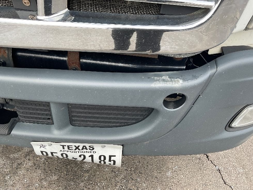 Day Cab Tractor-Heavy Duty Tractors-Freightliner-2016-Cascadia 11364ST-Perrysburg-OH-472,301\n\t\tmiles-$ 26,500 - Image 20