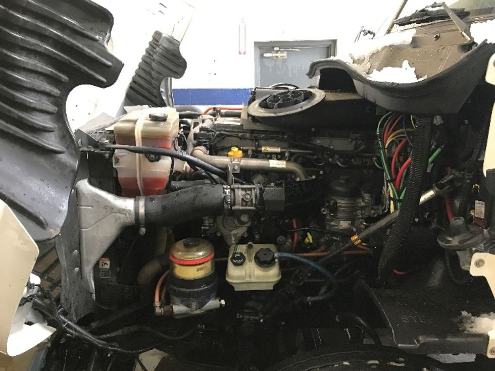 Day Cab Tractor-Heavy Duty Tractors-Freightliner-2016-Cascadia 12564ST-Baltimore-MD-375,004\n\t\tmiles-$ 34,750 - Image 11