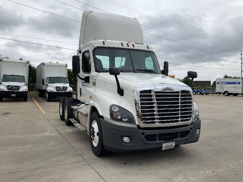 Your Next Used 2016 Freightliner Cascadia 12564ST, 149760, Is For Sale